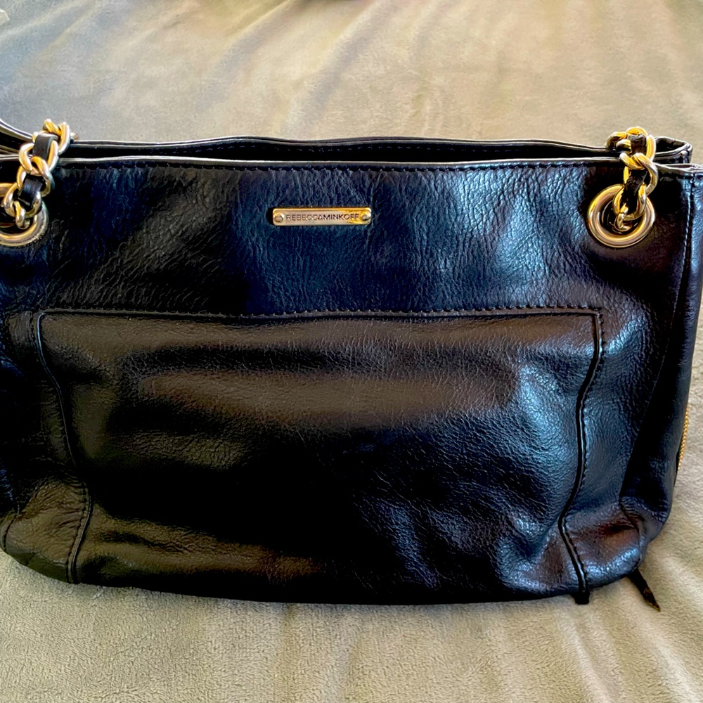 Medium size beautiful leather